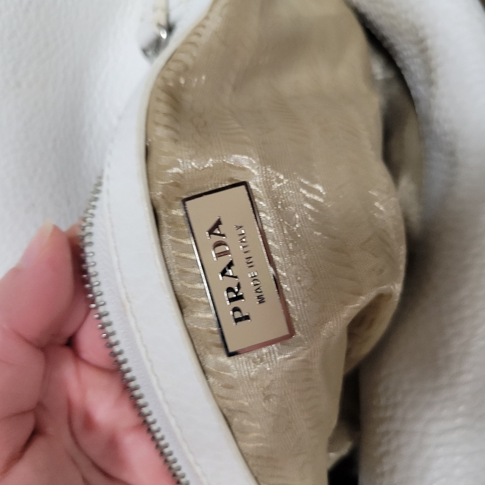 Authentic Prada Daino Bianco Leather Bag Baguette Shoulder Y2k 2000s Vintage - Picture 14 of 15